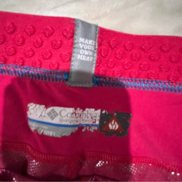 🦋2/$15🦋 Columbia Hot Pink Thermal Leggings - Picture 2 of 2